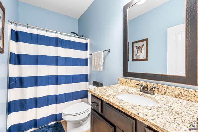 147 Forestbrooke Way, Bonaire, GA 31005