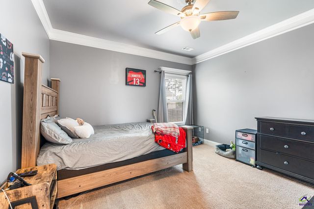 147 Forestbrooke Way, Bonaire, GA 31005