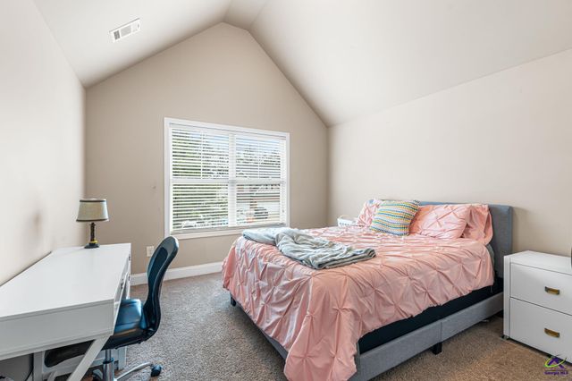 147 Forestbrooke Way, Bonaire, GA 31005
