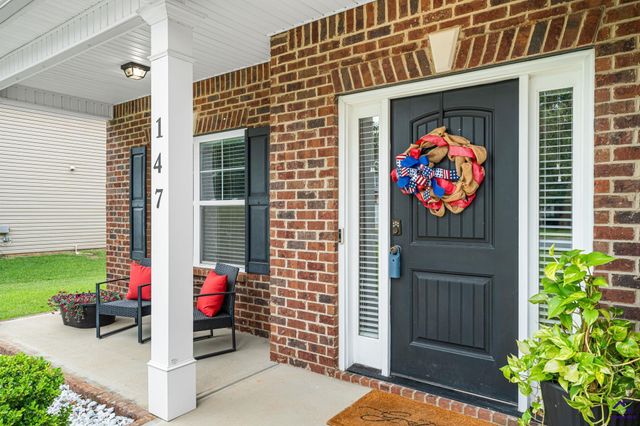 147 Forestbrooke Way, Bonaire, GA 31005