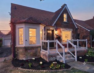 8398 W Outer Drive, Detroit, MI 48219