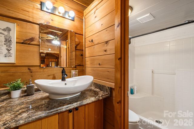 5830 NC 209 Highway, Hot Springs, NC 28743