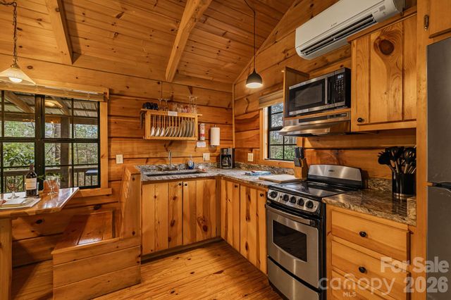 5830 NC 209 Highway, Hot Springs, NC 28743