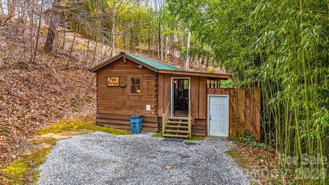 5830 NC 209 Highway, Hot Springs, NC 28743