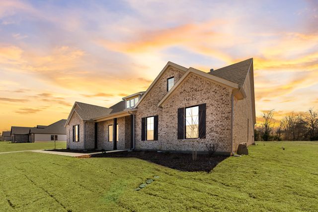 1040 Julian Drive, Van Alstyne, TX 75495