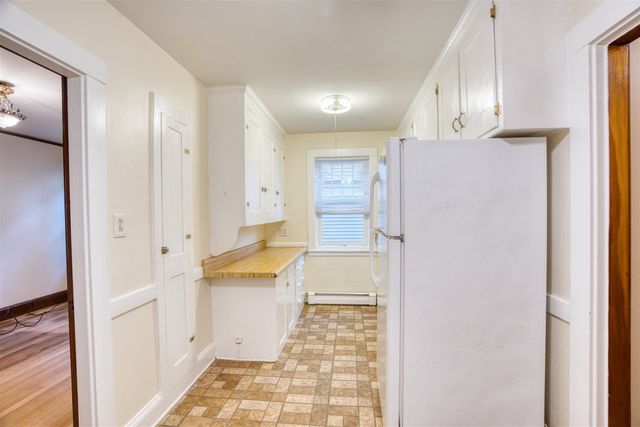 29 Channing St 4, Quincy, MA 02170