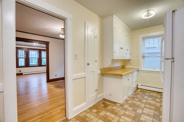 29 Channing St 4, Quincy, MA 02170