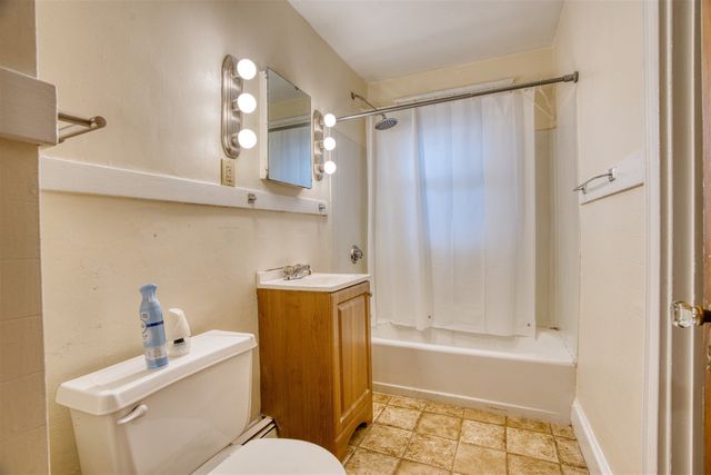 29 Channing St 4, Quincy, MA 02170