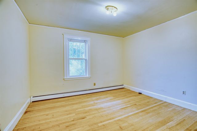 29 Channing St 4, Quincy, MA 02170