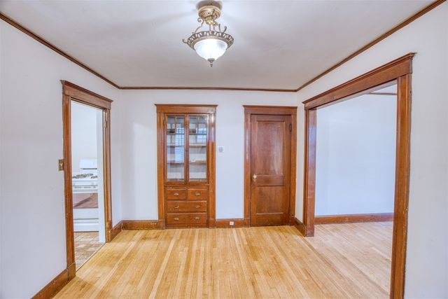 29 Channing St 4, Quincy, MA 02170