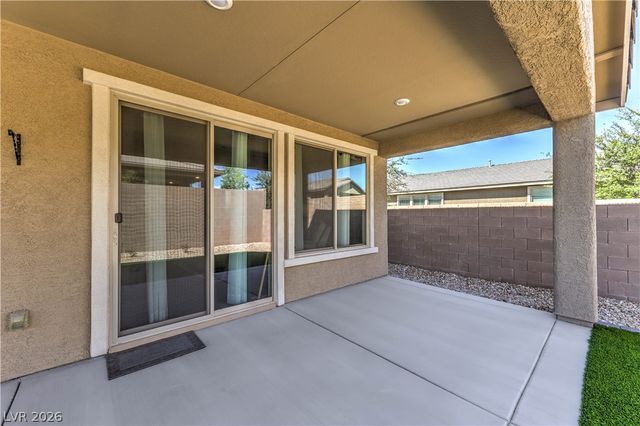 2404 Elmont Avenue, North Las Vegas, NV 89086