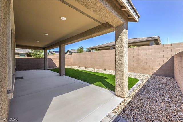 2404 Elmont Avenue, North Las Vegas, NV 89086