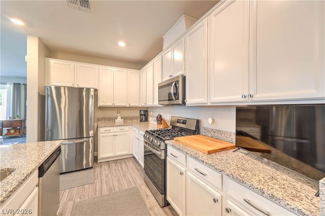 2404 Elmont Avenue, North Las Vegas, NV 89086