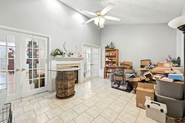 801 Isaac Ct, Clarksville, TN 37040