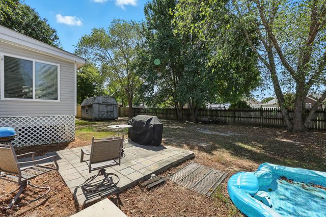 801 Isaac Ct, Clarksville, TN 37040