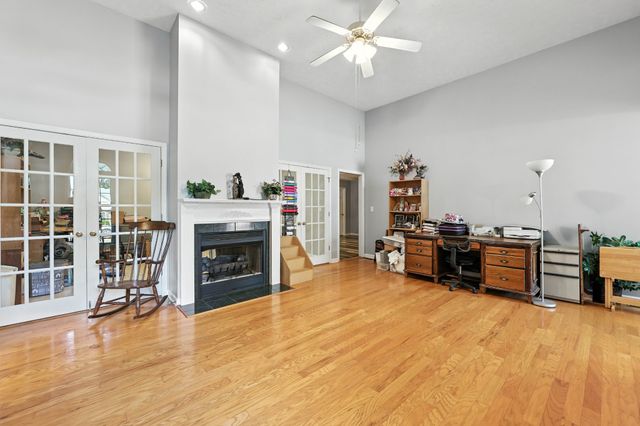 801 Isaac Ct, Clarksville, TN 37040