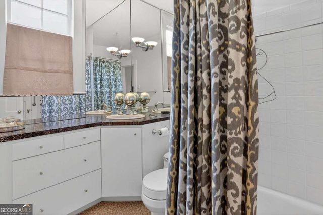 200 Montgomery Ferry Drive NE 19, Atlanta, GA 30309