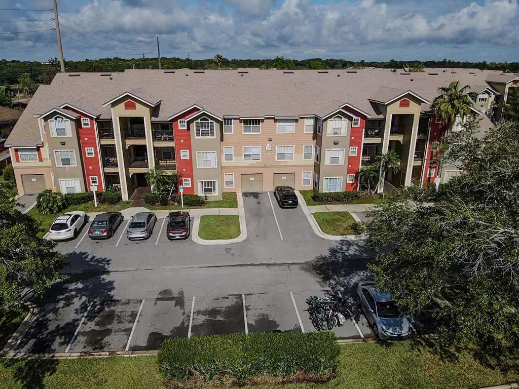 2208 ANTIGUA PLACE 932, Kissimmee, FL 34741