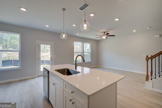 623 Treasure Drive, Stockbridge, GA 30281