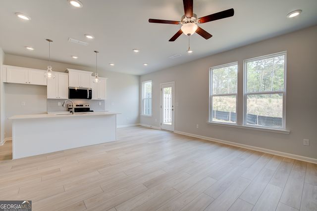 623 Treasure Drive, Stockbridge, GA 30281