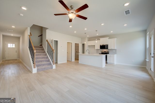623 Treasure Drive, Stockbridge, GA 30281