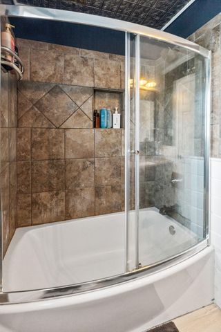 2213 Northeast SE, Cleveland, TN 37311