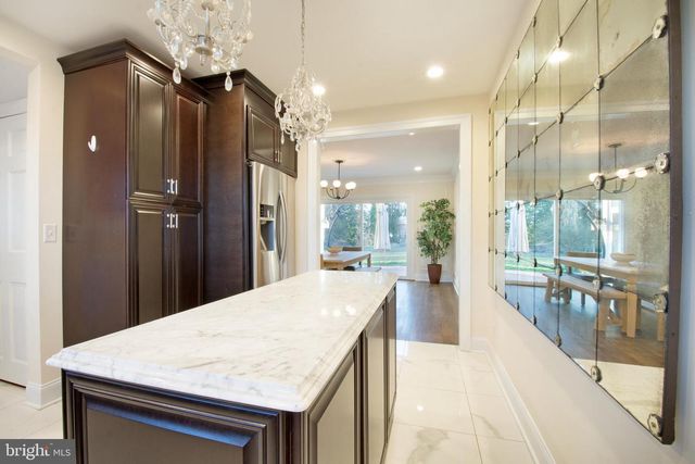 28 W CLARKE AVE, Milford, DE 19963