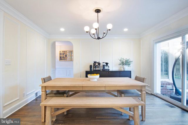 28 W CLARKE AVE, Milford, DE 19963