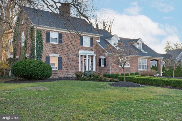 28 W CLARKE AVE, Milford, DE 19963