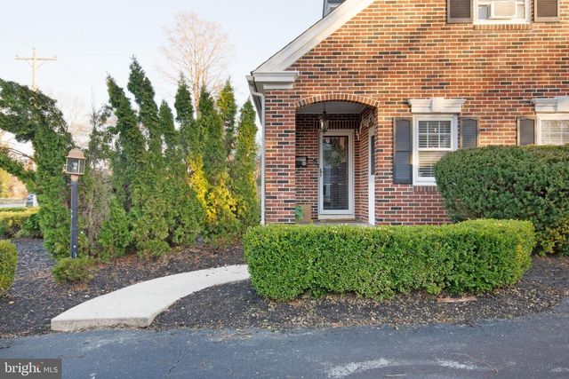 28 W CLARKE AVE, Milford, DE 19963