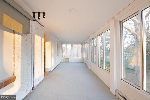 28 W CLARKE AVE, Milford, DE 19963