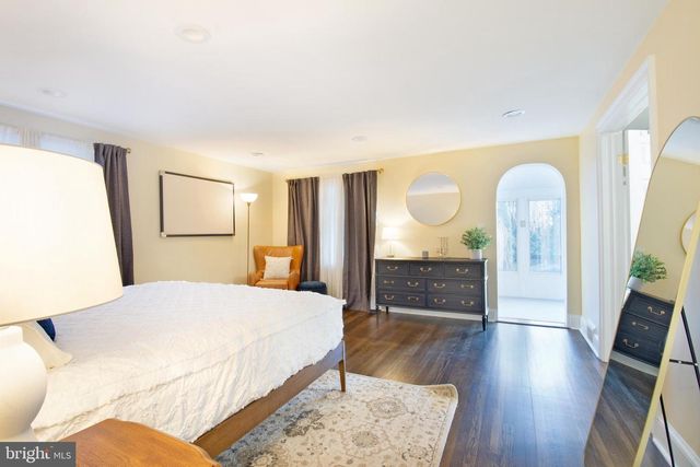 28 W CLARKE AVE, Milford, DE 19963