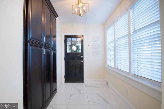 28 W CLARKE AVE, Milford, DE 19963