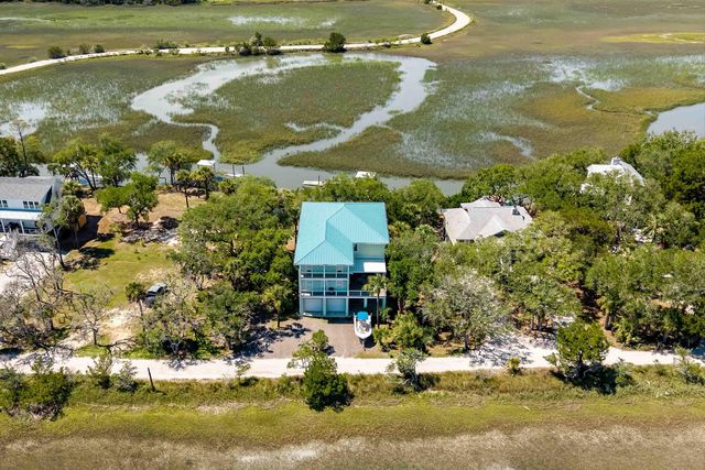 7674 Legare Road, Edisto Island, SC 29438