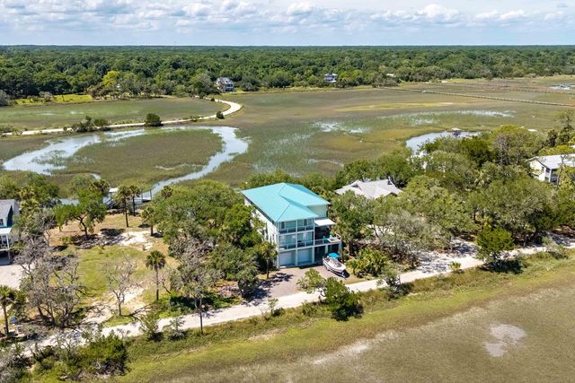 7674 Legare Road, Edisto Island, SC 29438