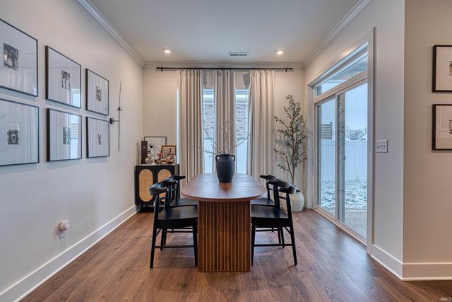 6965 Ironwood Circle, Newburgh, IN 47630