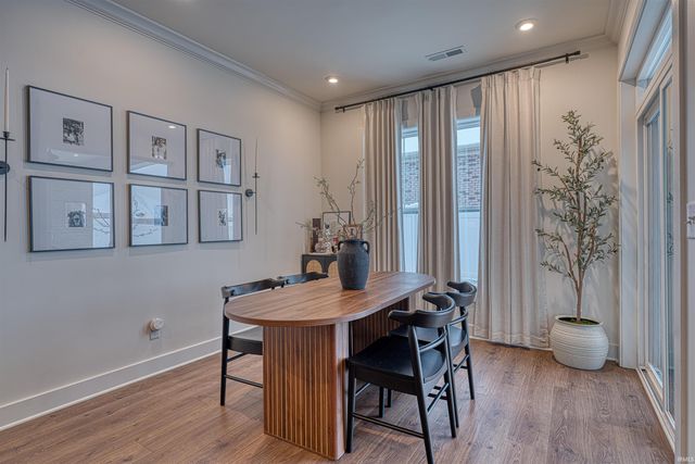 6965 Ironwood Circle, Newburgh, IN 47630