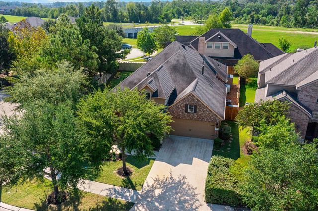 8186 Laughing Falcon Trail, Conroe, TX 77385