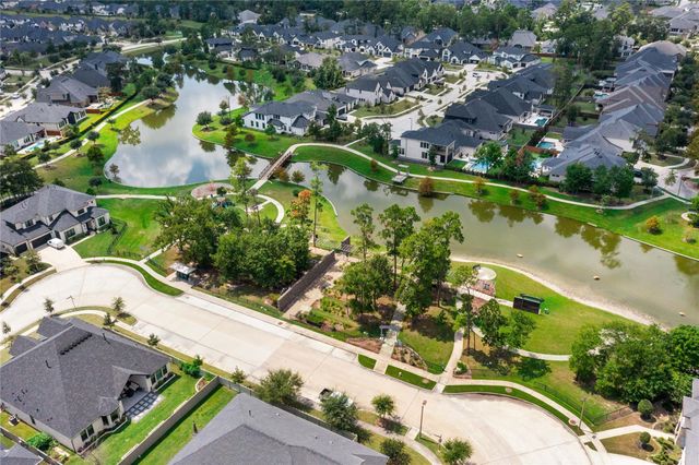 8186 Laughing Falcon Trail, Conroe, TX 77385