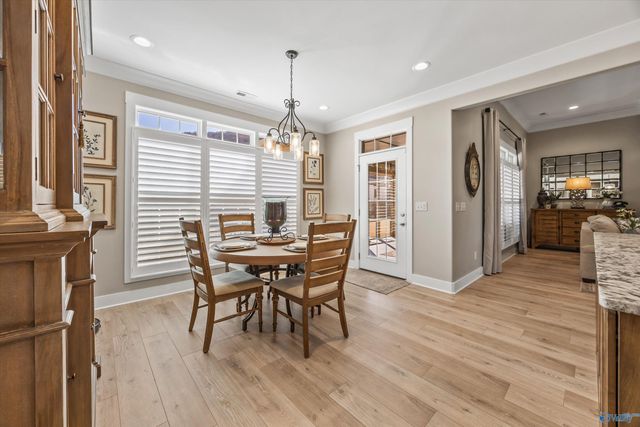 8300 Riley Ridge Way SE, Owens Cross Roads, AL 35763