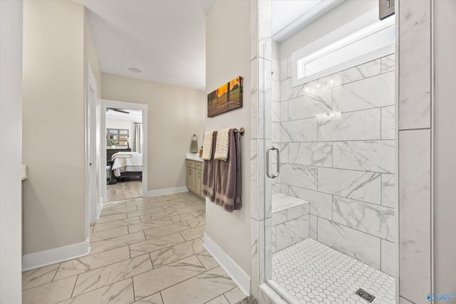 8300 Riley Ridge Way SE, Owens Cross Roads, AL 35763