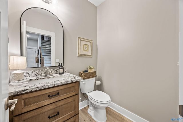 8300 Riley Ridge Way SE, Owens Cross Roads, AL 35763