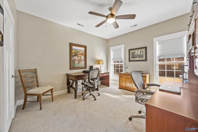 8300 Riley Ridge Way SE, Owens Cross Roads, AL 35763