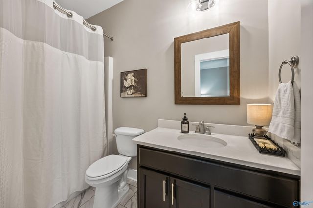 8300 Riley Ridge Way SE, Owens Cross Roads, AL 35763