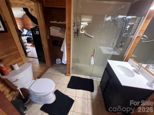 365 Hillbilly Lane, Mill Spring, NC 28756