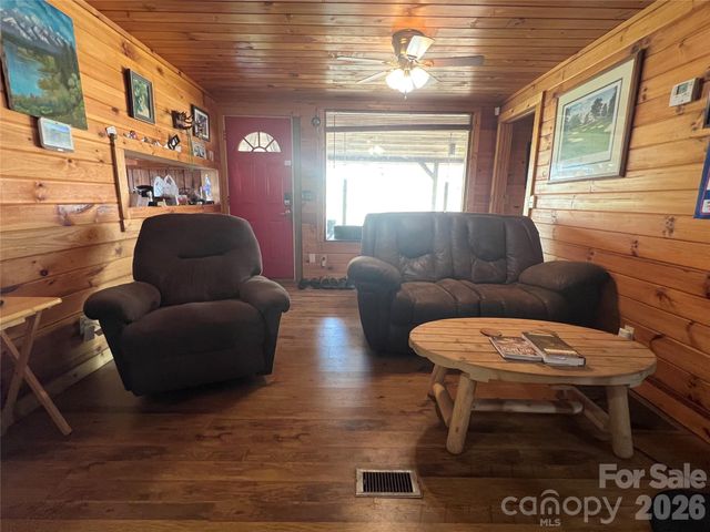 365 Hillbilly Lane, Mill Spring, NC 28756