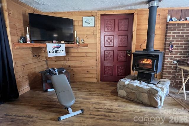 365 Hillbilly Lane, Mill Spring, NC 28756