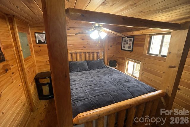 365 Hillbilly Lane, Mill Spring, NC 28756
