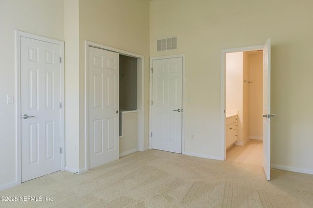 8087 SUMMERSIDE Circle, Jacksonville, FL 32256