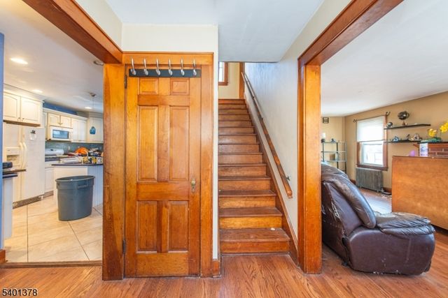 53 Brooklyn Rd, Stanhope Boro, NJ 07874